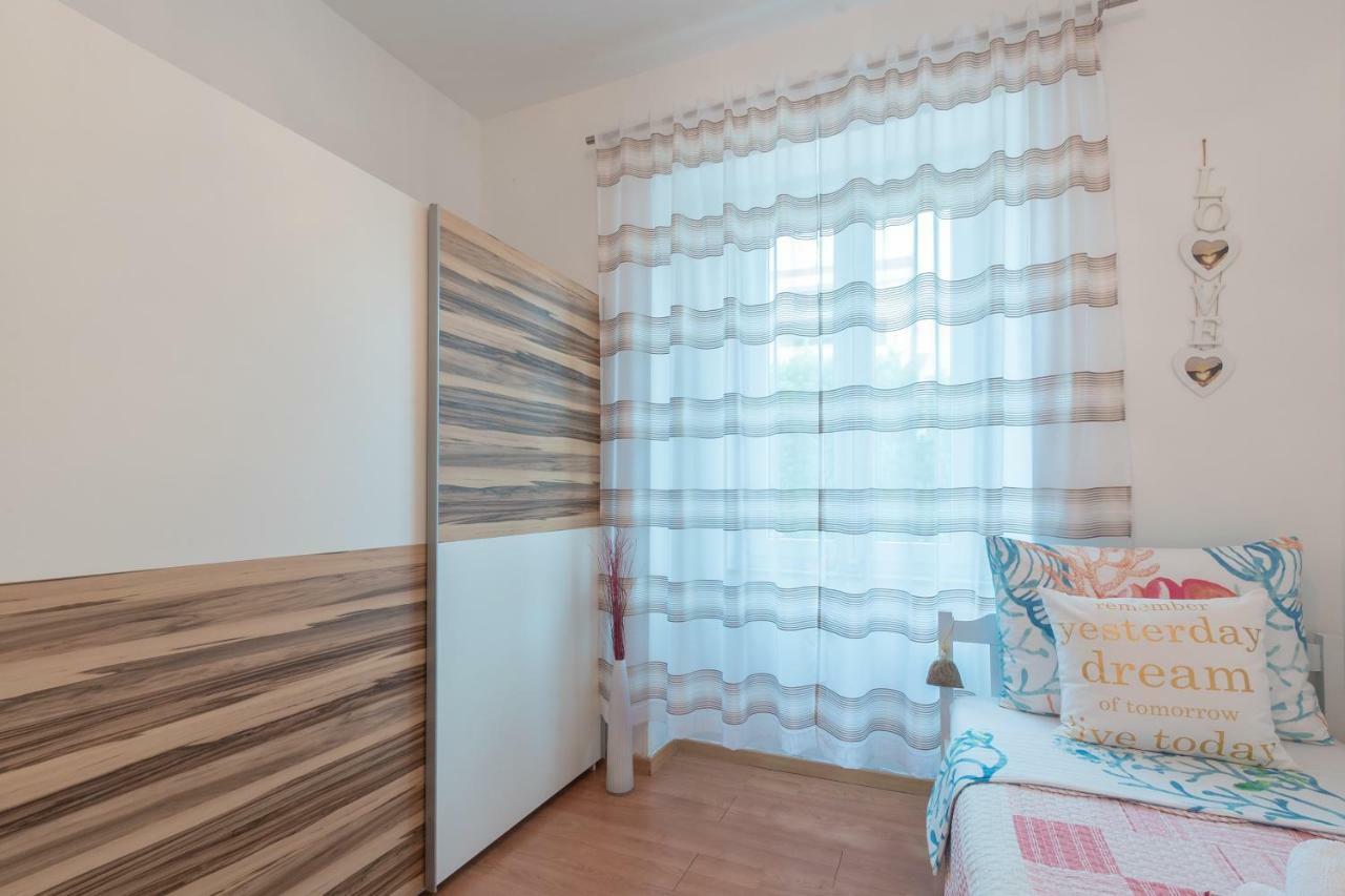 Apartment Paula Jadranovo Exteriör bild